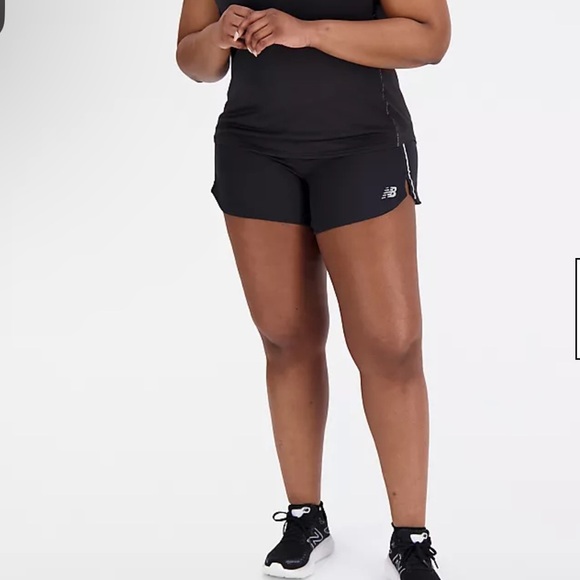 New Balance Women's Impact Run 3 Inch Shorts Size 2XL - Picture 1 of 4